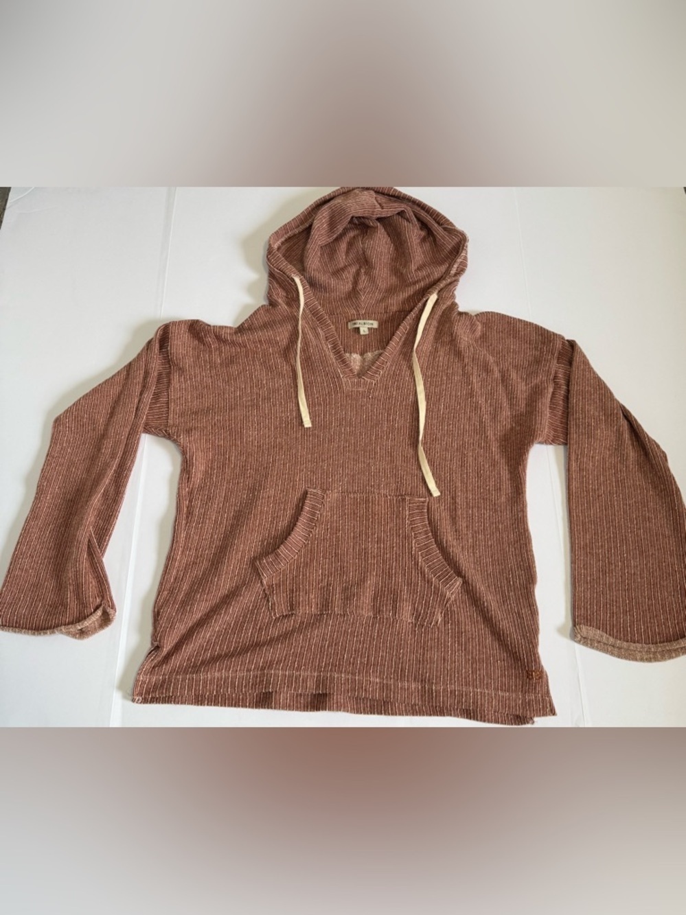 Albion Fit channel-striped hoodie woman’s large